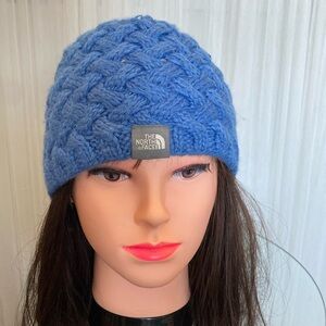 The North face cable knit wool/acrylic/alpaca beanie, hat! Outdoors! One size!